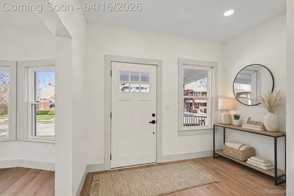 3493 Baldwin ST, Detroit, MI 48214