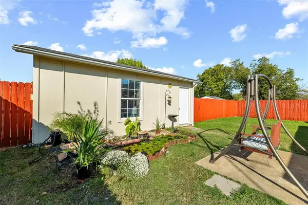 1801 Homestead Place, Garland, TX 75044