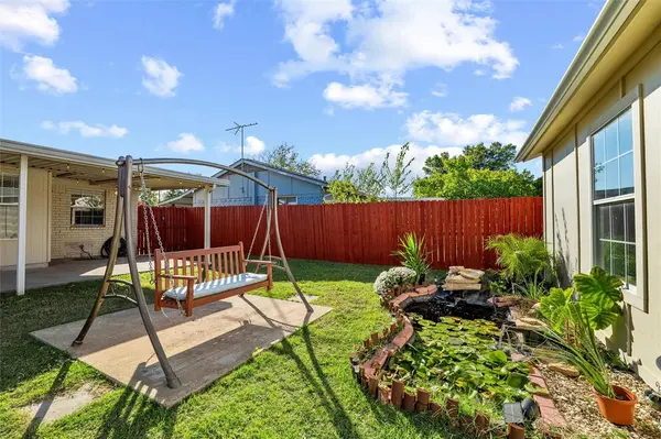 1801 Homestead Place, Garland, TX 75044