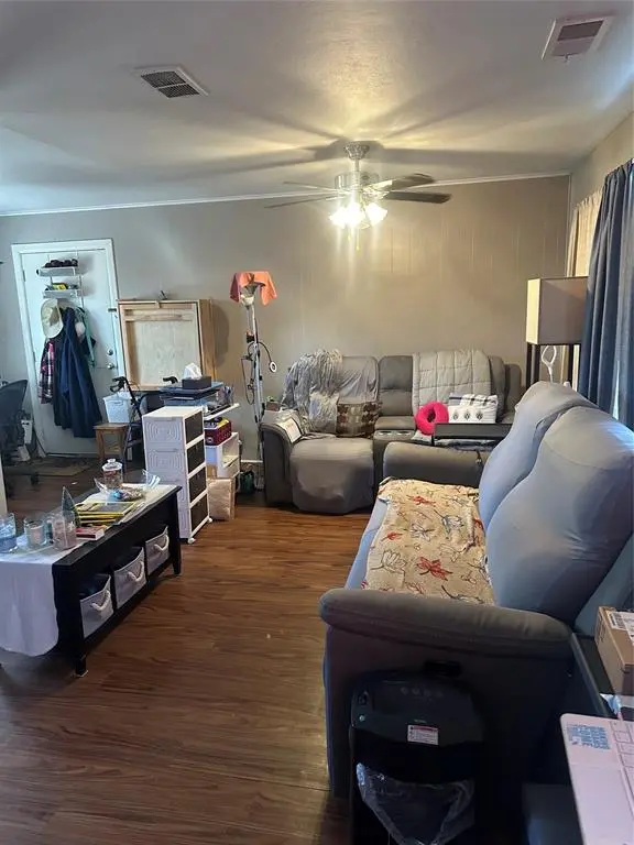 1913 Hilltop Drive, Garland, TX 75042