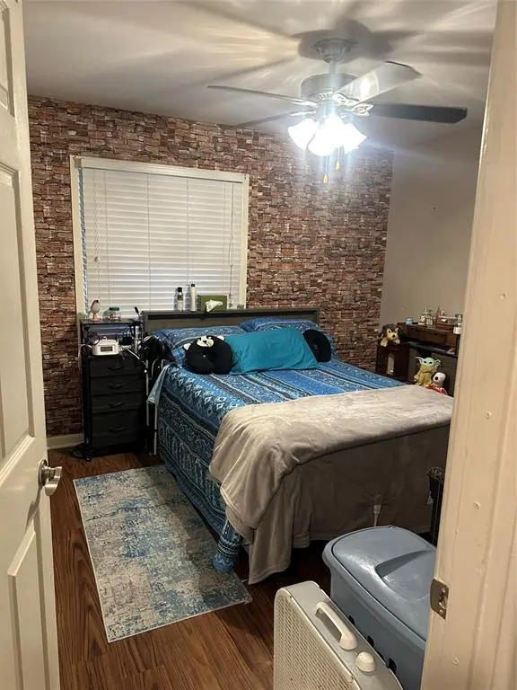 1913 Hilltop Drive, Garland, TX 75042