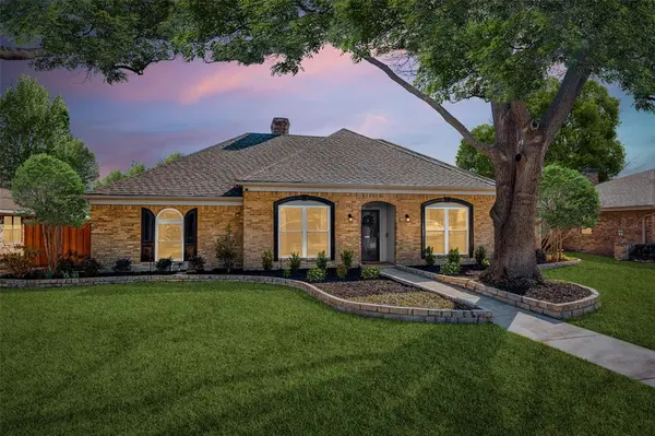1004 Serenade Lane, Richardson, TX 75081