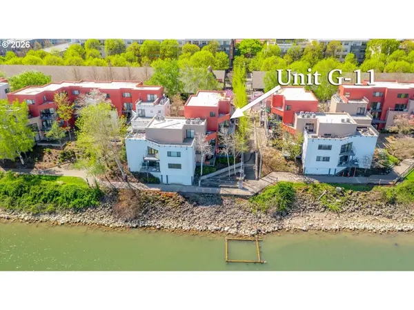 820 NW NAITO PKWY #G11, Portland, OR 97035