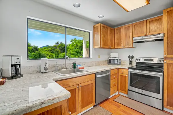 5301 KA HAKU RD #101, Princeville, HI 96722