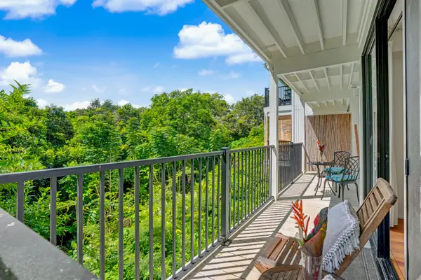 5301 KA HAKU RD #101, Princeville, HI 96722