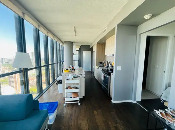 101 Charles ST E #2810, Toronto C08, ON M4Y 0A9