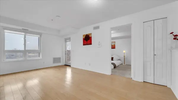 6 Dayspring CIR #2208, Brampton, ON L6P 2Z6