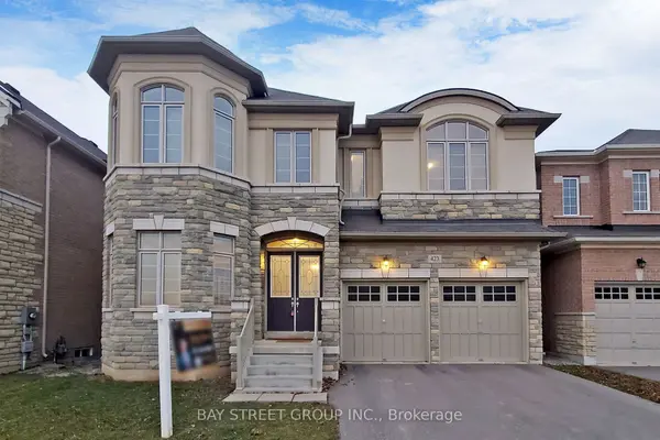 423 Threshing Mill BLVD, Oakville, ON L6T 0T4