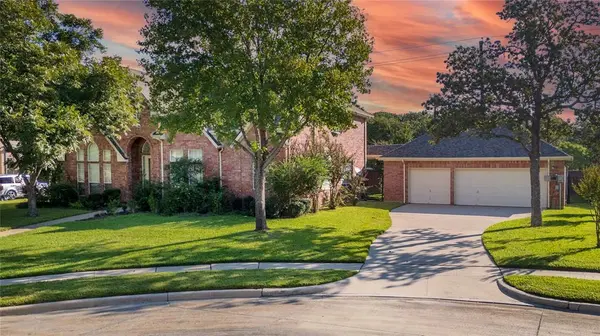 705 Martha Court, Keller, TX 76248