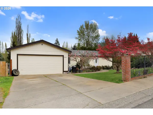 3680 HOMESTEAD DR, Hood River, OR 97031