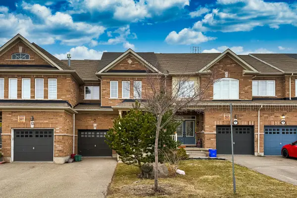 15 Munch PL, Milton, ON L9T 8K6