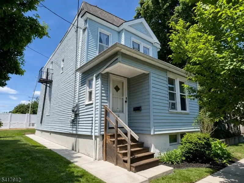 1225 Union St, Linden City, NJ 07036