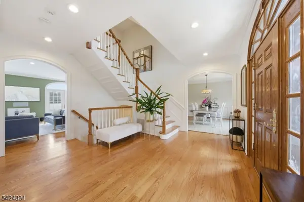 11 N Pocono Rd, Mountain Lakes Boro, NJ 07046