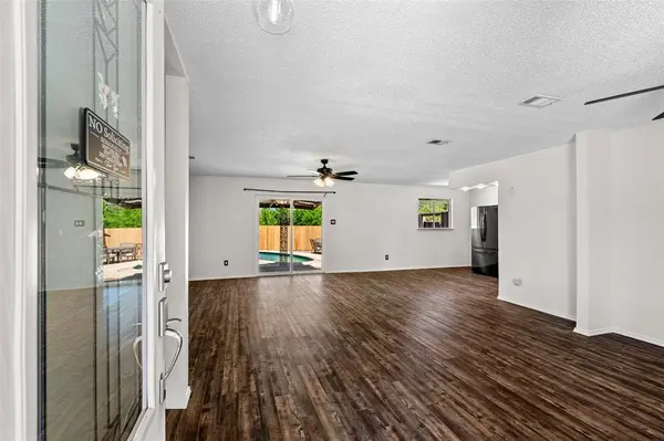 629 Bur Oak Drive, Irving, TX 75060