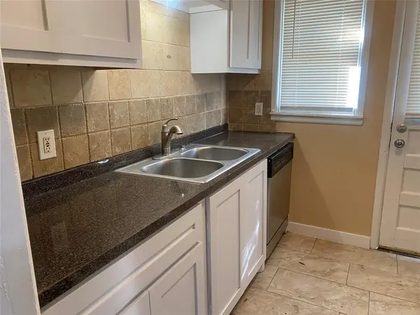 10421 Desdemona Drive, Dallas, TX 75228