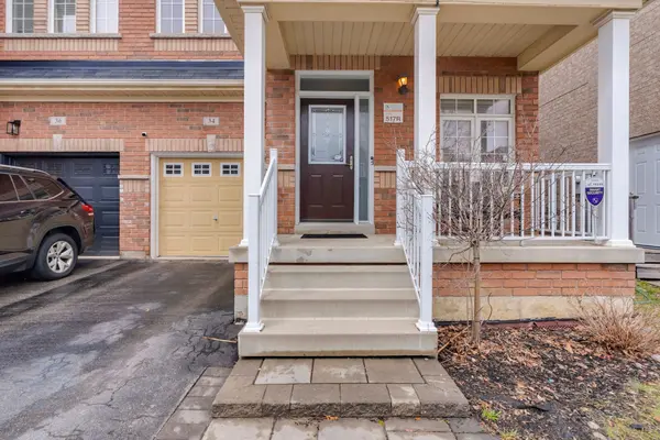 34 Callalily RD, Brampton, ON L7A 0M2