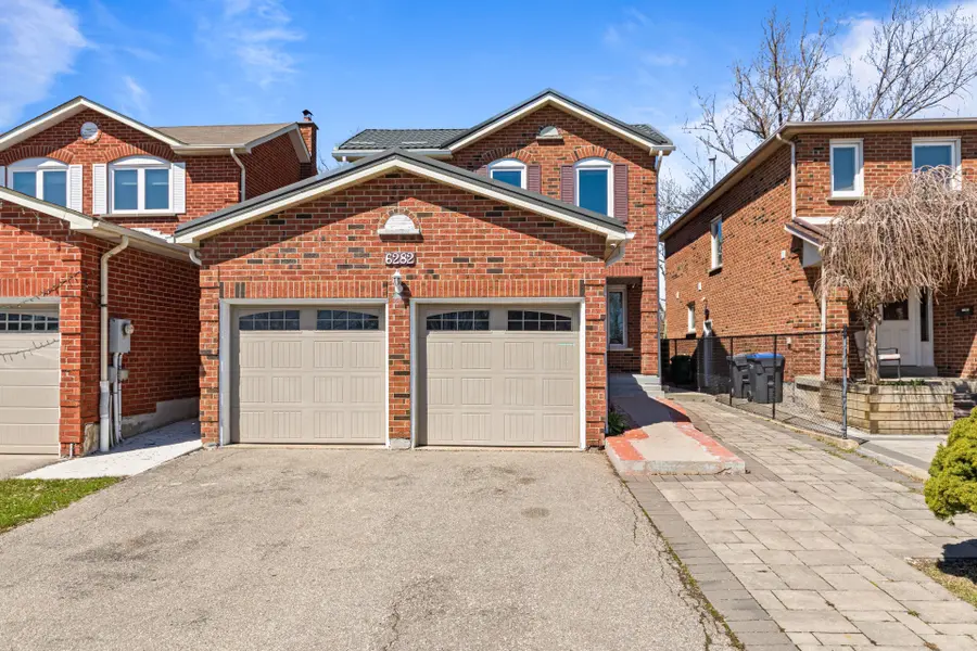 6282 Camgreen CIR, Mississauga, ON L5N 4M6