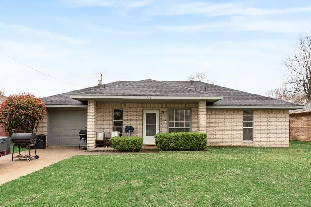 506 Thomas Trail, Seagoville, TX 75159