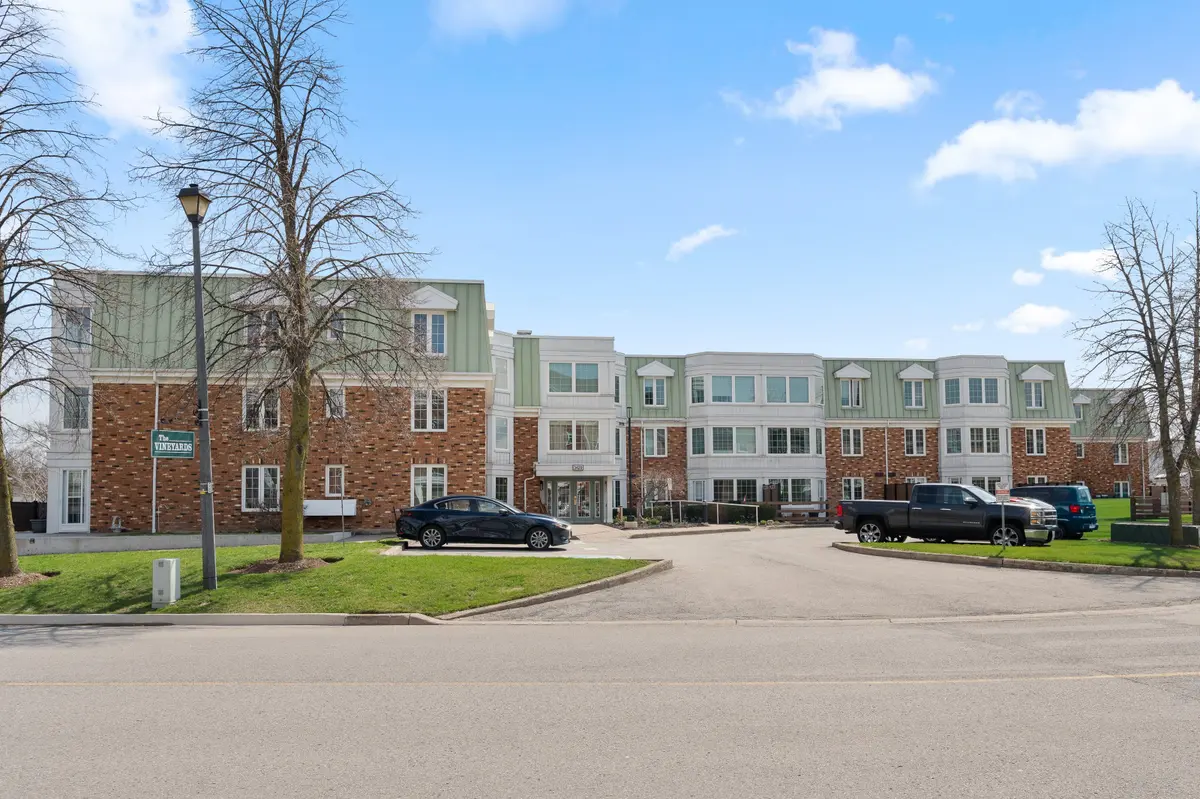 3420 Frederick AVE #115, Lincoln, ON L0R 2C0