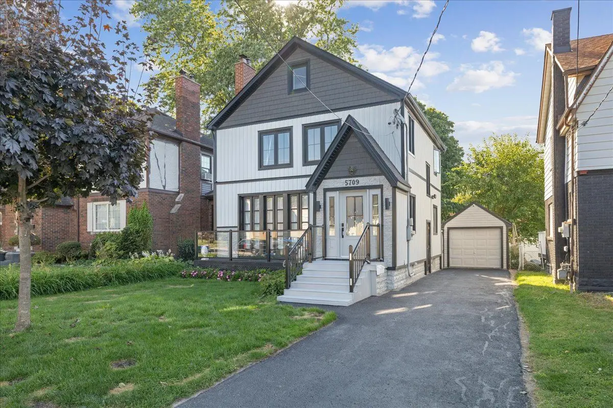 5709 Dorchester RD, Niagara Falls, ON L2G 5S5