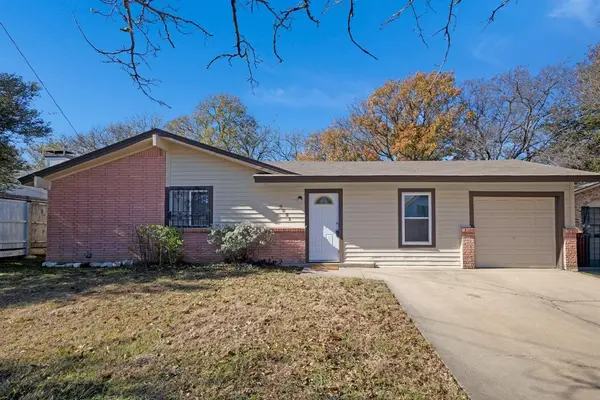 2821 N Bell Avenue, Denton, TX 76209