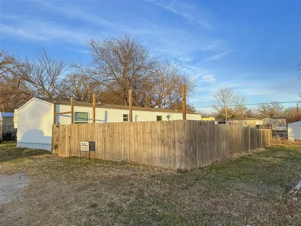 5615 Tin Top Highway, Granbury, TX 76048