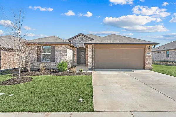 9436 Firedog Drive, Fort Worth, TX 76131