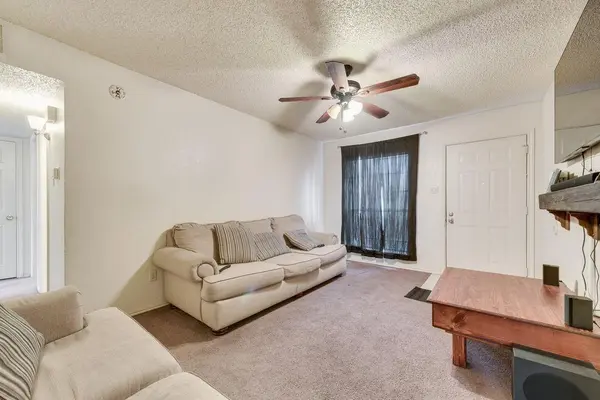 506 Thomas Trail, Seagoville, TX 75159