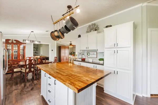 297 Lone Tree Lane, Decatur, TX 76234