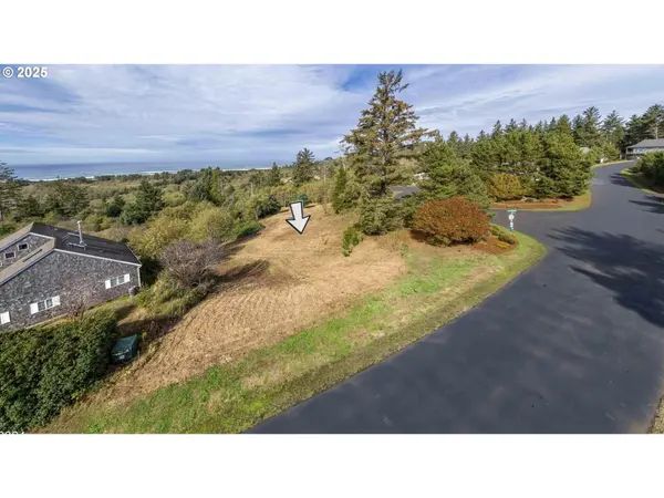 57 Surfview DR, Neskowin, OR 97149