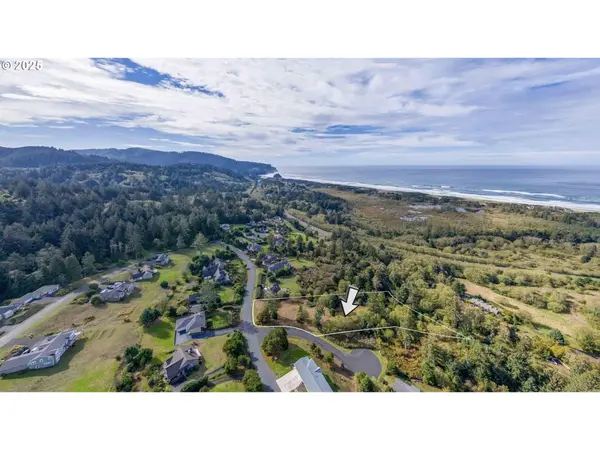 57 Surfview DR, Neskowin, OR 97149