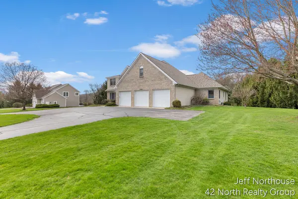 7553 Willow Pointe DR, Caledonia Twp, MI 49316
