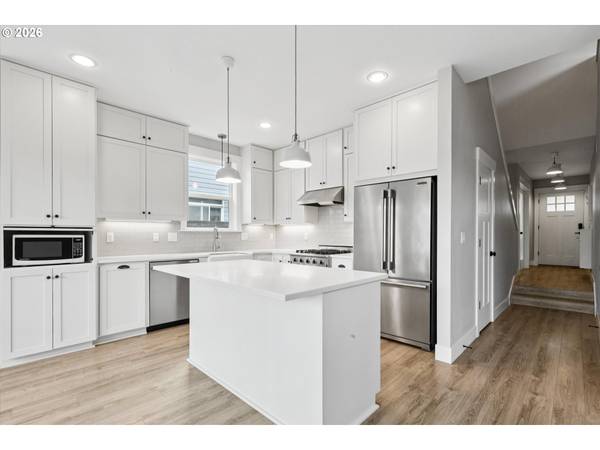 14825 NW HIGHCROFT CT, Portland, OR 97229