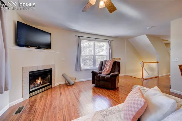 3127 Hearthridge CIR, Colorado Springs, CO 80918