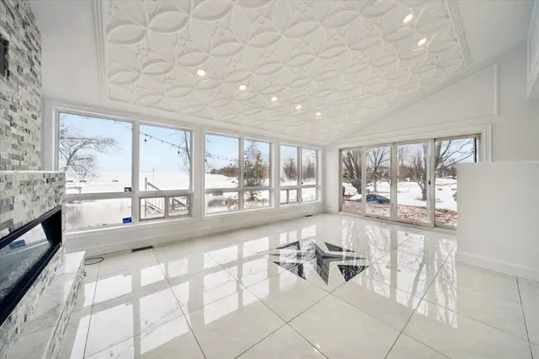 3778 Harrys LN W, Ramara, ON L3V 0L1