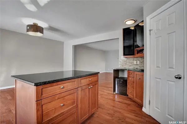 620 7th STREET E #B, Saskatoon, SK S7H 0X9