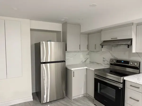 56 Florette PL, Brampton, ON L6X 3E8