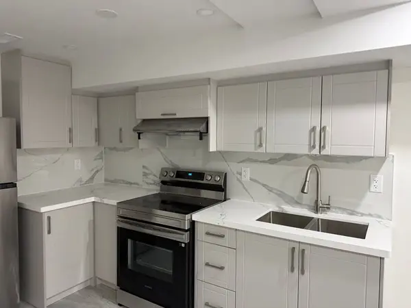 56 Florette PL, Brampton, ON L6X 3E8