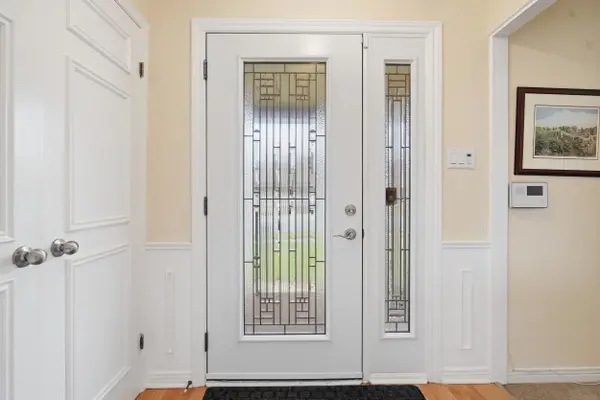 133 Fairlane AVE, London South, ON N6K 3E5