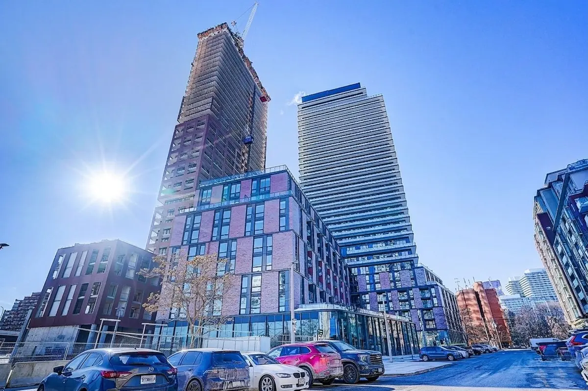 35 Parliament ST #227, Toronto C08, ON M5A 0Z5