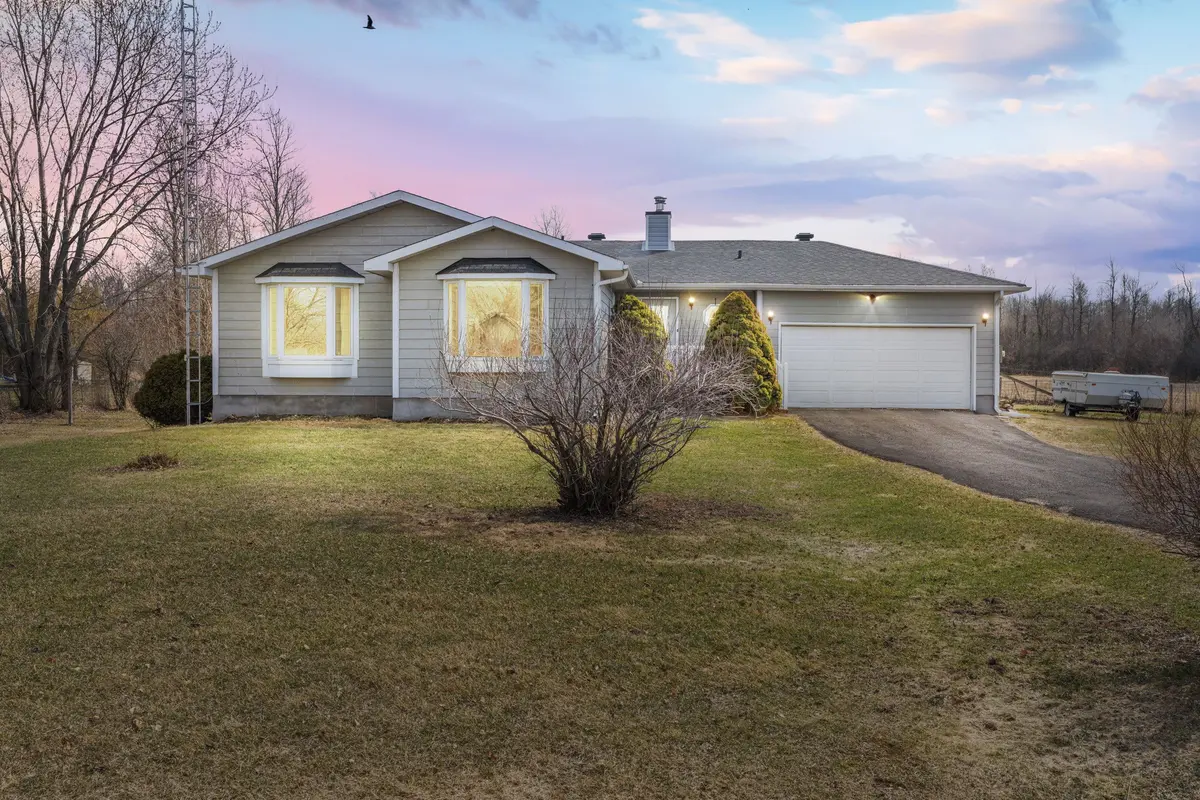 13178 Froats RD, South Dundas, ON K0C 1H0