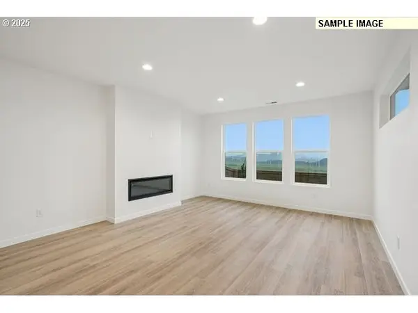 18301 NE 14th St, Vancouver, WA 98684