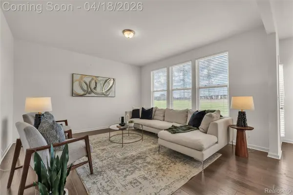 50936 Baileys LNDG, Canton Charter Township, MI 48187