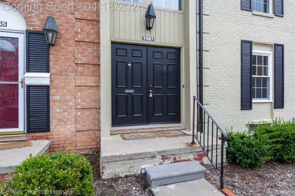 3567 Burbank DR, Ann Arbor, MI 48105