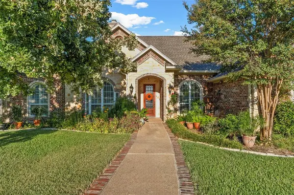 8 Republic Drive, Waco, TX 76708