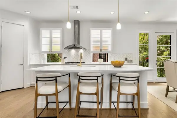 3633 Oak Lawn Avenue, Dallas, TX 75219