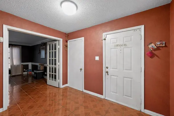 2545 Forest Creek Drive, Fort Worth, TX 76123