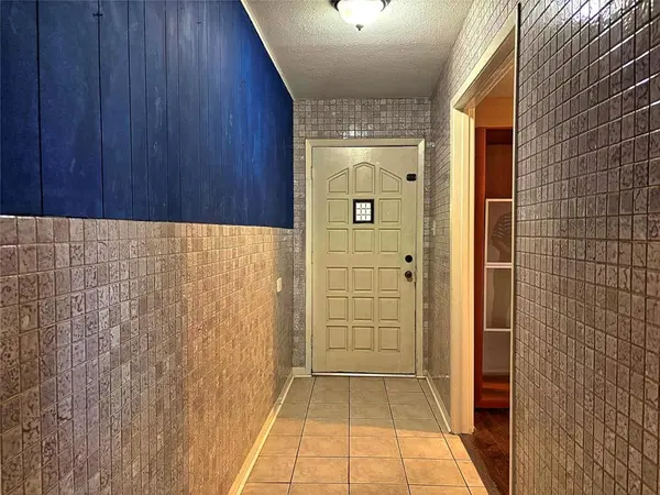 905 Bunny Rabbit Road, Athens, TX 75751