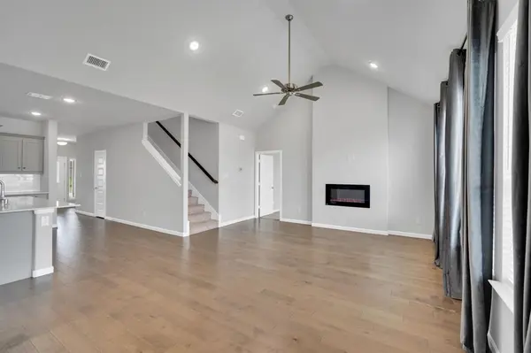 325 Adwood Drive, Waxahachie, TX 75165