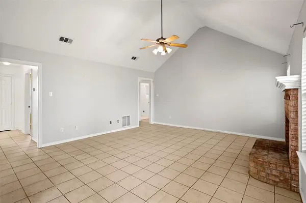 2825 FM 876, Waxahachie, TX 75167